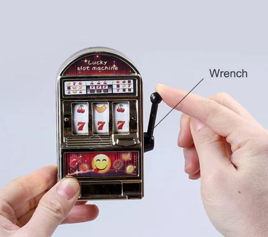Mini Slot Machine Bank – Classic Casino Toy for Home or Office